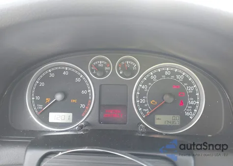 2004 Volkswagen Passat Glx из США, поврежденный, VIN WVWRH63B64P150935